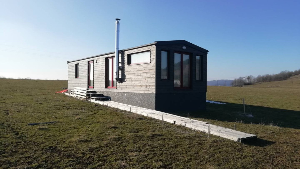 BRHLOVCE -pozemok 861m2 na výstavbu rodinného domu ,Kamenný Chotár