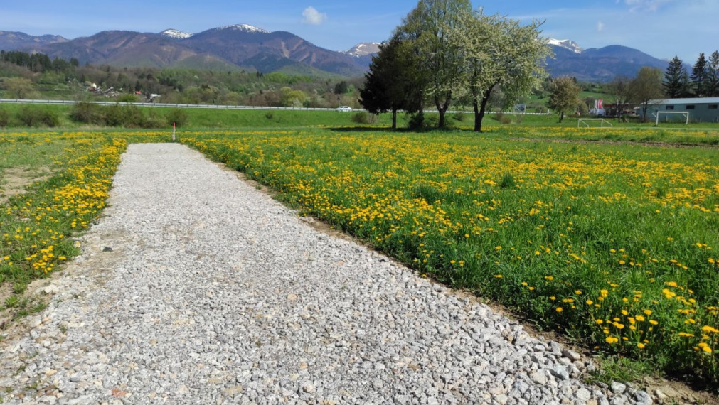 TURANY-výnimočný stavebný pozemok 950m2 so sieťami 