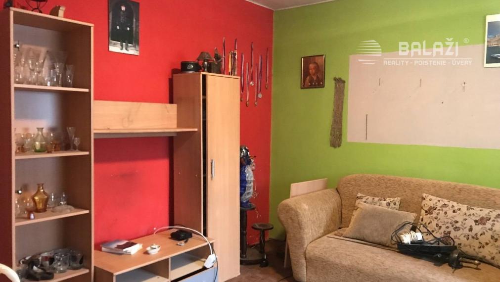 Rezervované Martin - Centrum, 1 izb. byt s lodžiou, 1. poschodie, 30m2