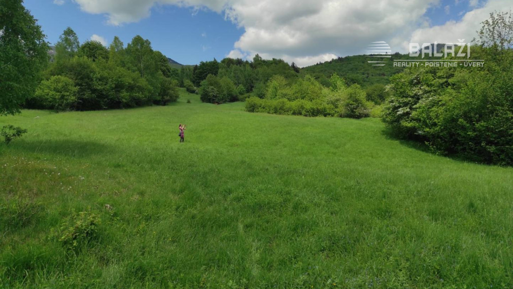 ŠÚTOVO, pozemok 6047m2,okr. MARTIN