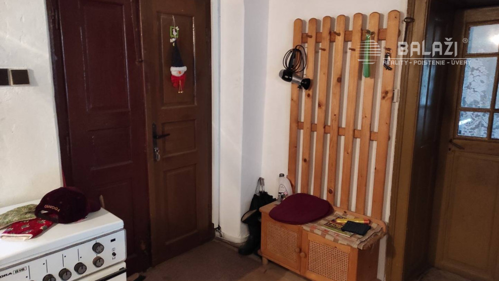 ČREMOŠNÉ-chalupa na pozemku 700m2  