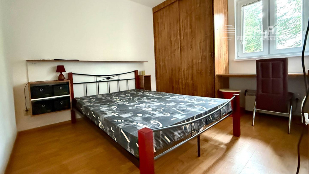 ŽIRANY - Rodinný dom s 2 samostatnými bytovými jednotkami, okr. Nitra