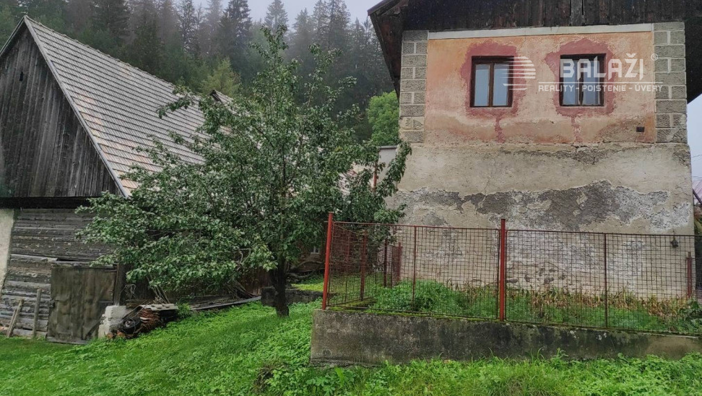 ČREMOŠNÉ-chalupa na pozemku 700m2  