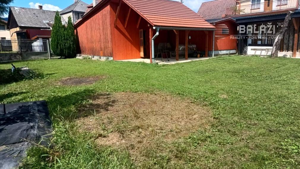 Chata s terasou a garážou TUŽINA, okr. Prievidza