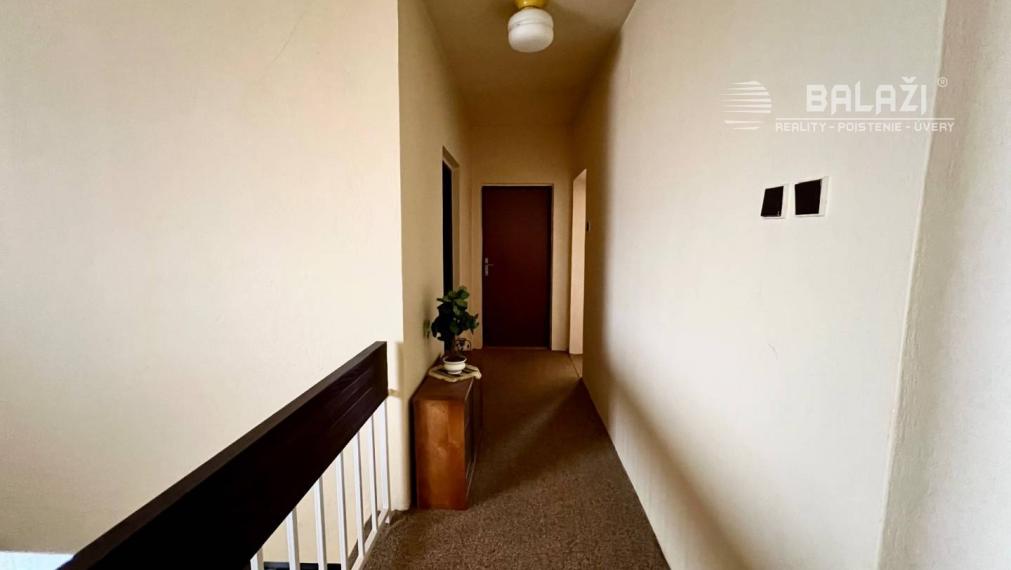 5 izbový rodinný dom - TOPOĽČANY