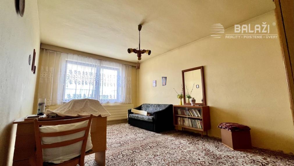 5 izbový rodinný dom - TOPOĽČANY