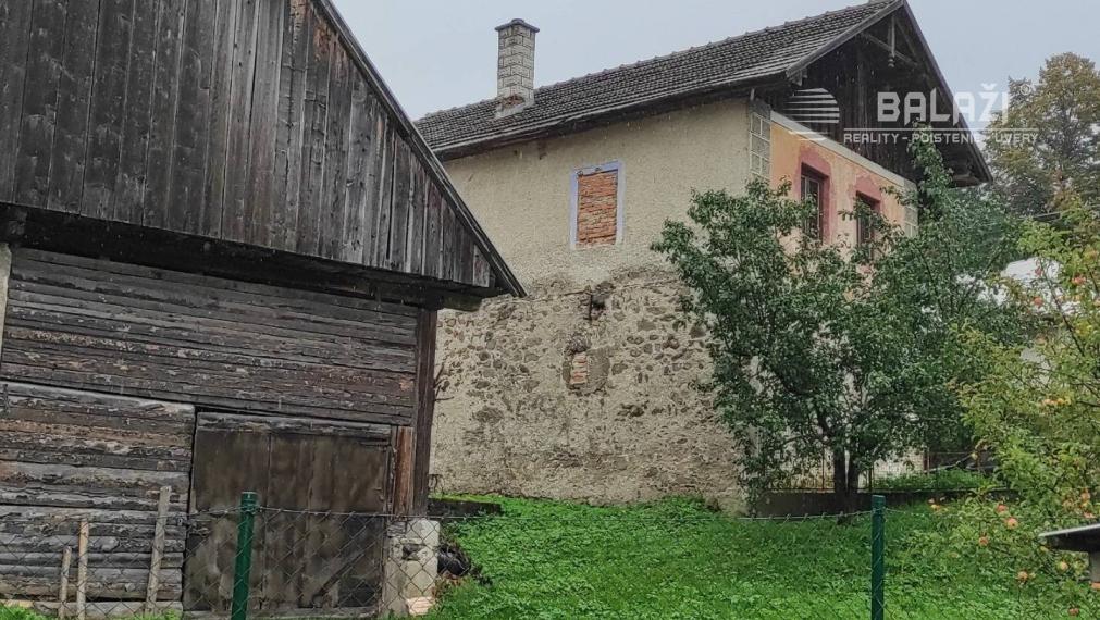 ČREMOŠNÉ-chalupa na pozemku 700m2  