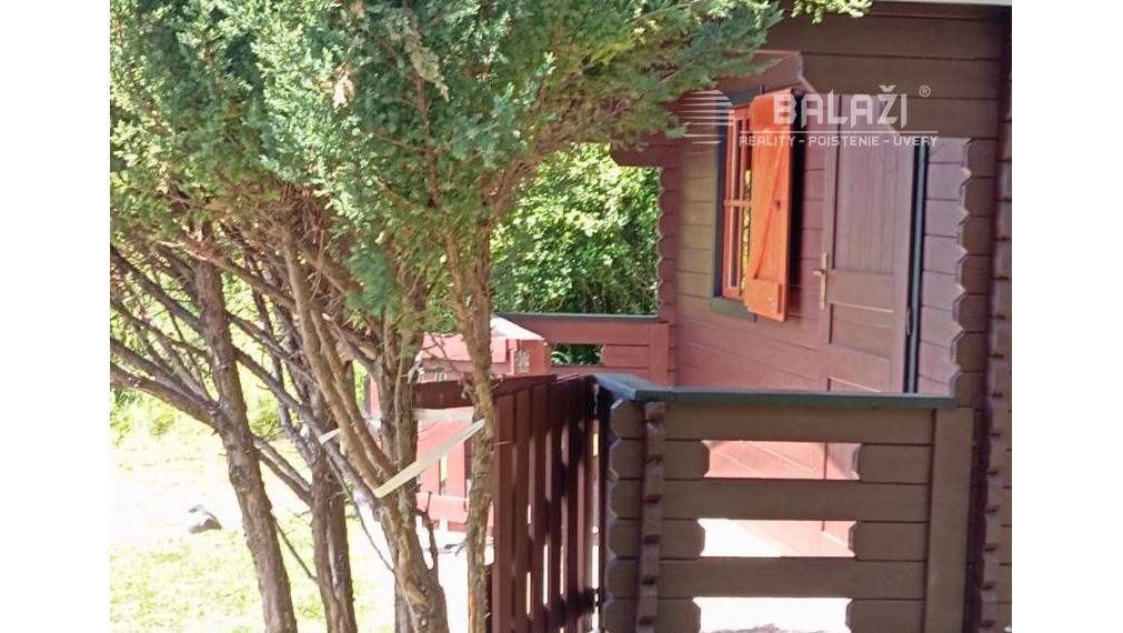 TURANY- krásna chata na pozemku 700m2