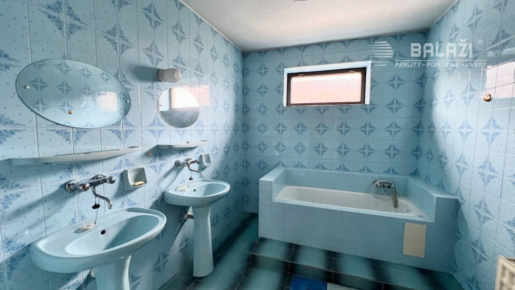 5 izbový rodinný dom - TOPOĽČANY