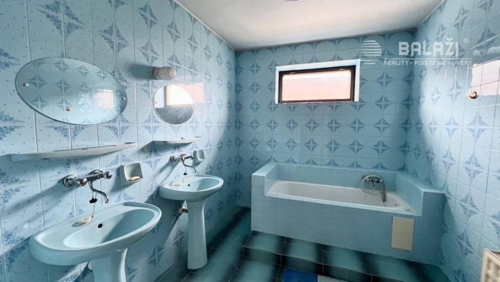 5 izbový rodinný dom - TOPOĽČANY