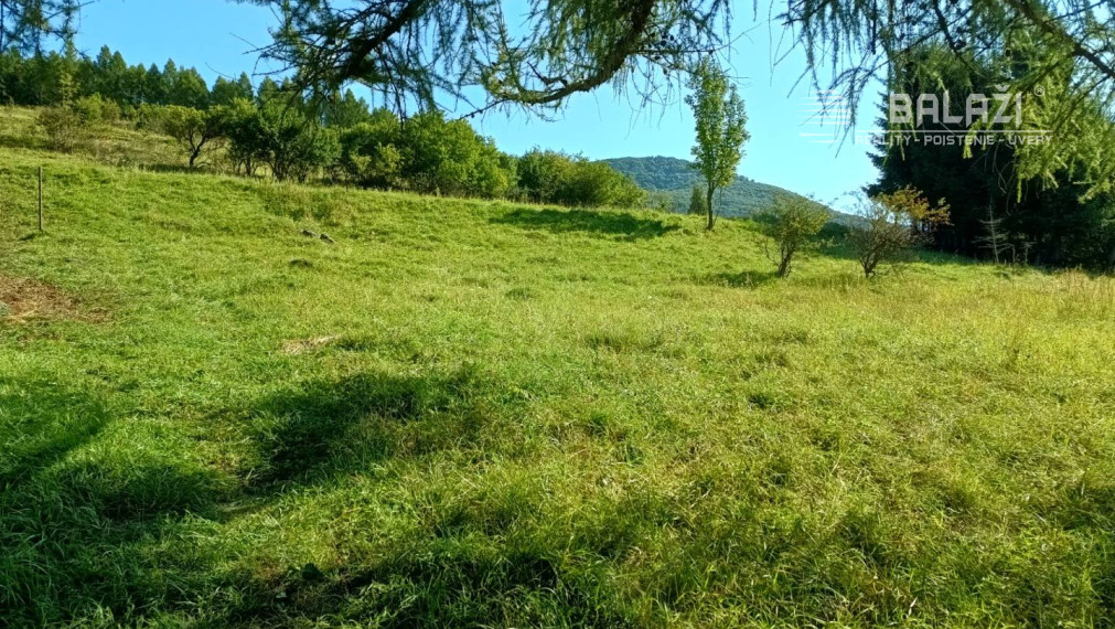 STAVEBNÝ POZEMOK - vo výmere 1036 m2 v obci Vrícko okr. Martin