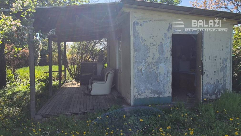 Záhrada, Nitra, 460 m2 , okres Nitra