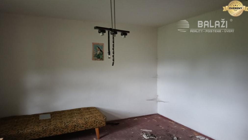 Vidiecky rodinný dom-chalupa, pozemok 1050m2