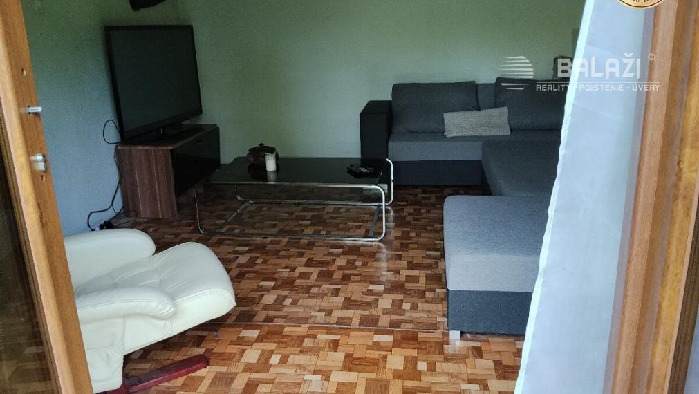 Rodinný dom s pozemkom 562 m2 VRÍCKO okr. Martin