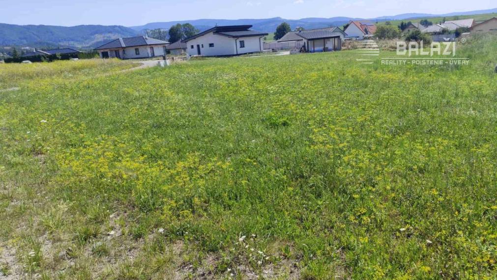 Stavebný pozemok o rozmere 834m2 TURČIANSKY MICHAL