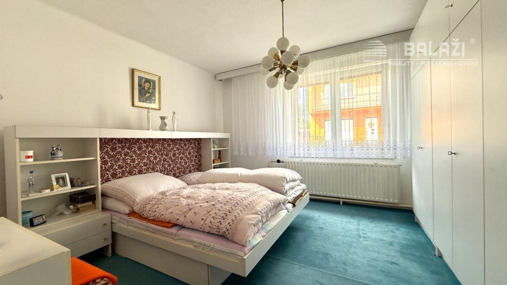 NA PREDAJ -  4 izbový rodinný dom URMINCE, okr. Topoľčany