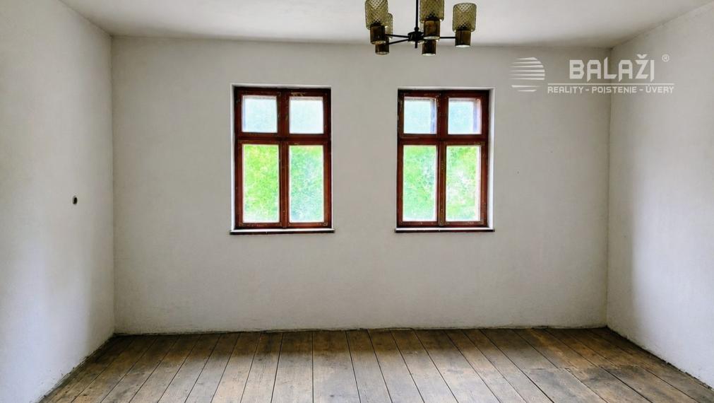 Vidiecky rodinný dom-chalupa, pozemok 1050m2