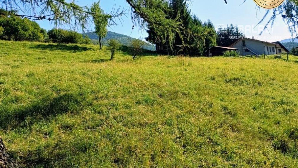 STAVEBNÝ POZEMOK - vo výmere 1036 m2 v obci Vrícko okr. Martin