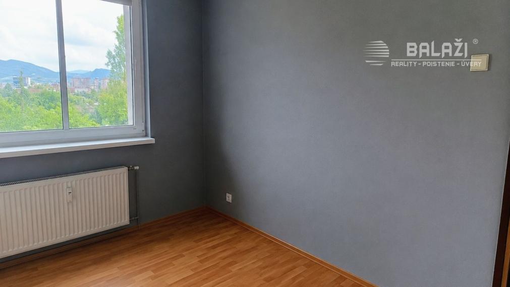 NA PREDAJ - 1 izbový byt Martin-Podháj
