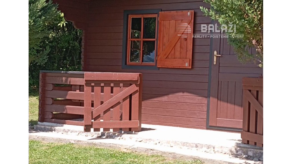 TURANY- rekreačná chata na pozemku 700m2