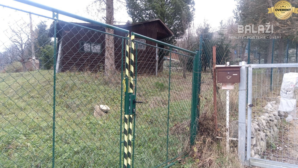 KONSKÉ - pozemok stavebný 1108 m2,okr. Martin 