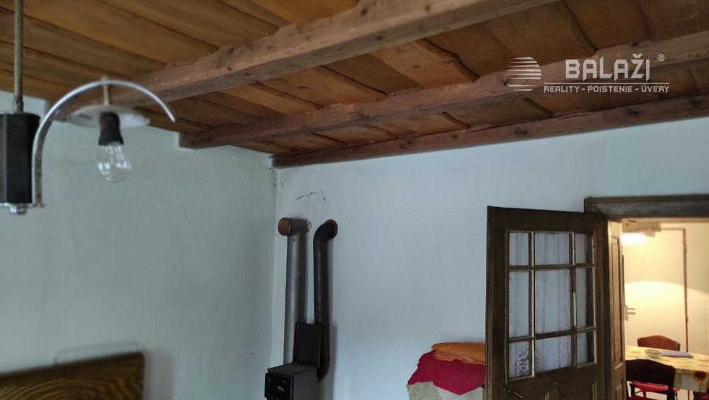 ČREMOŠNÉ-chalupa na pozemku 700m2  