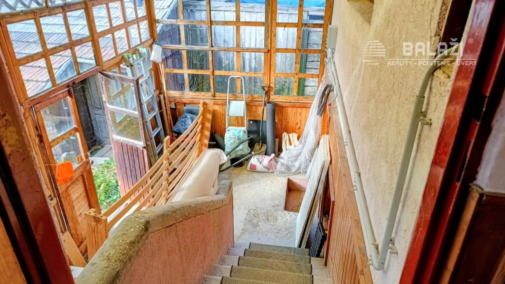 VRÍCKO okr.Martin- rodinný dom s pozemkom 876m2