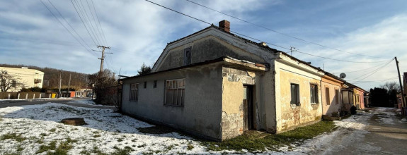 NA PREDAJ - Rodinný dom JACOVCE, okr. Topoľčany