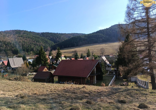 STAVEBNÝ POZEMOK - vo výmere 1036 m2 v obci Vrícko okr. Martin