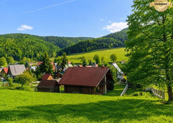 STAVEBNÝ POZEMOK - vo výmere 1036 m2 v obci Vrícko okr. Martin