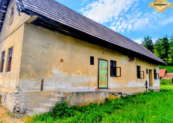 Vidiecky rodinný dom-chalupa, pozemok 1050m2