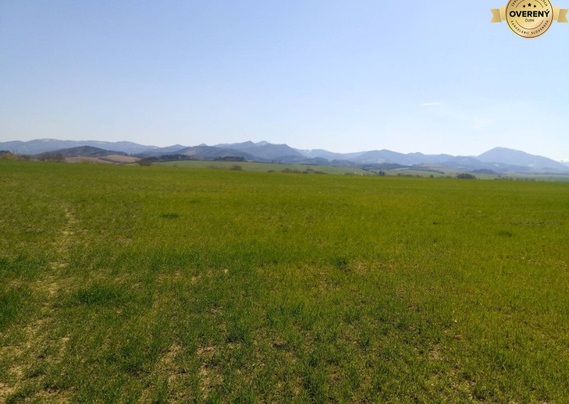 MARTIN-Záturčie pozemok na developerské a komerčné účely 11 672m2