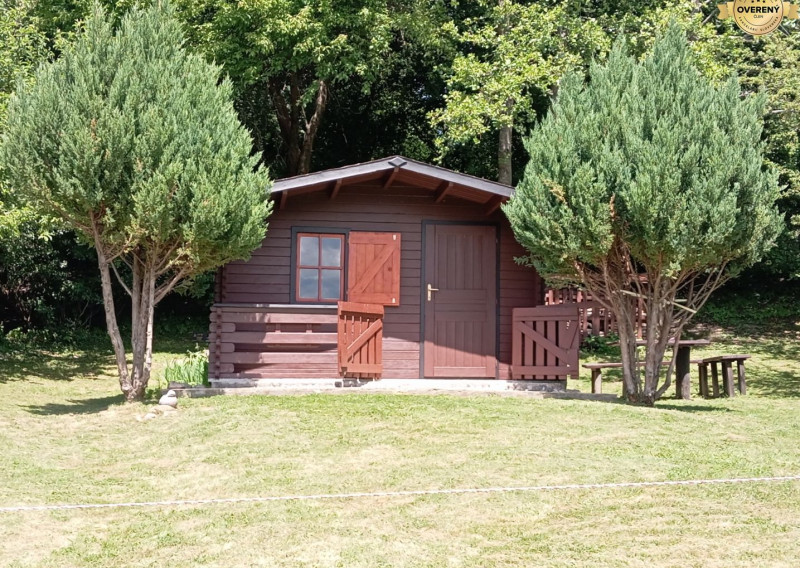 REZERVOVANÉ  - TURANY- rekreačná chata na pozemku 700m2